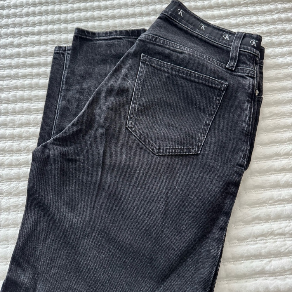 Calvin Klein Jeans Women’s Black Slim Straight Jeans